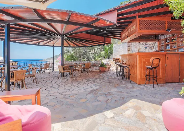 Hadrian Szálloda 2*