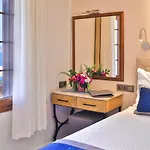 Hotel Hadrian 2*