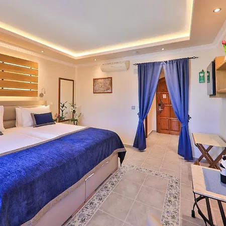 Hadrian 2* Kaş