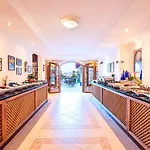 Hotel Hadrian 2*