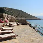 Hadrian 2* Kaş